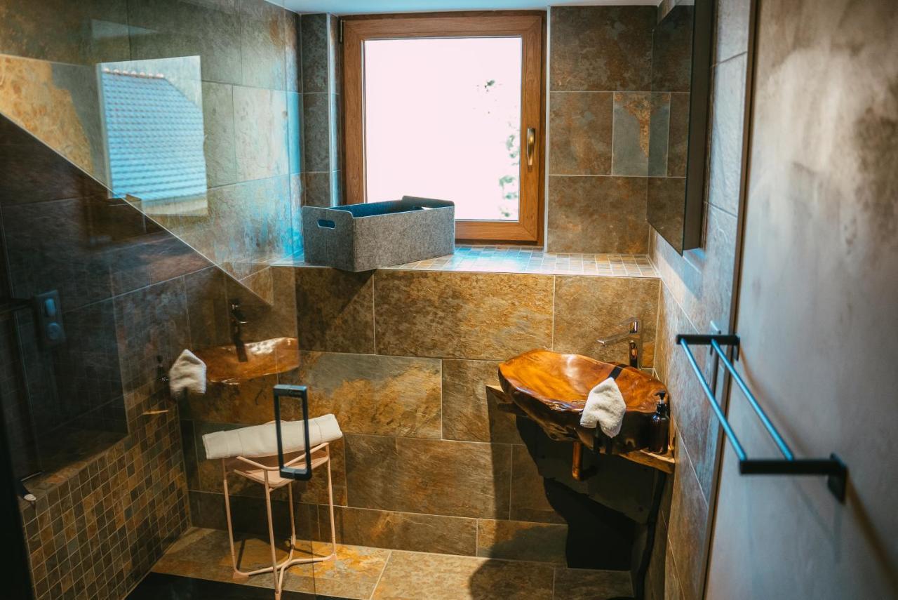 Le Grand Petit Prince - Domaine De Charme - Jacuzzis Privatifs غيبووييه المظهر الخارجي الصورة